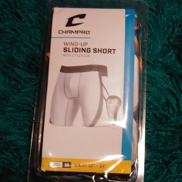 CHAMPRO Wind-up BB Sliding Short C-Flex Cup NEW - Picture 2 of 3